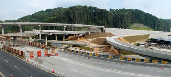 Kuang multi-level interchange opens to traffic