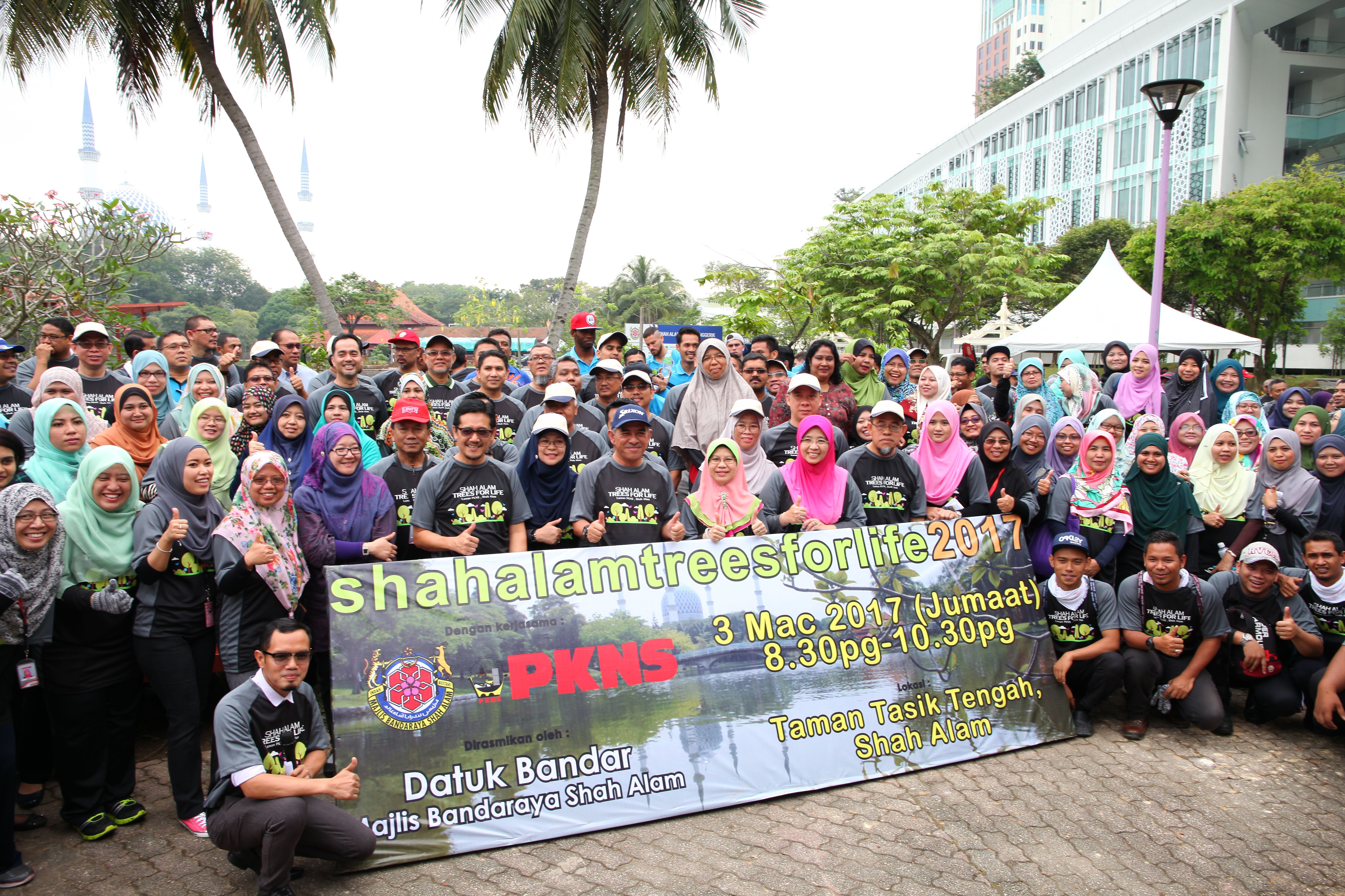 MBSA-PKNS planted 2,830 trees to green Shah Alam