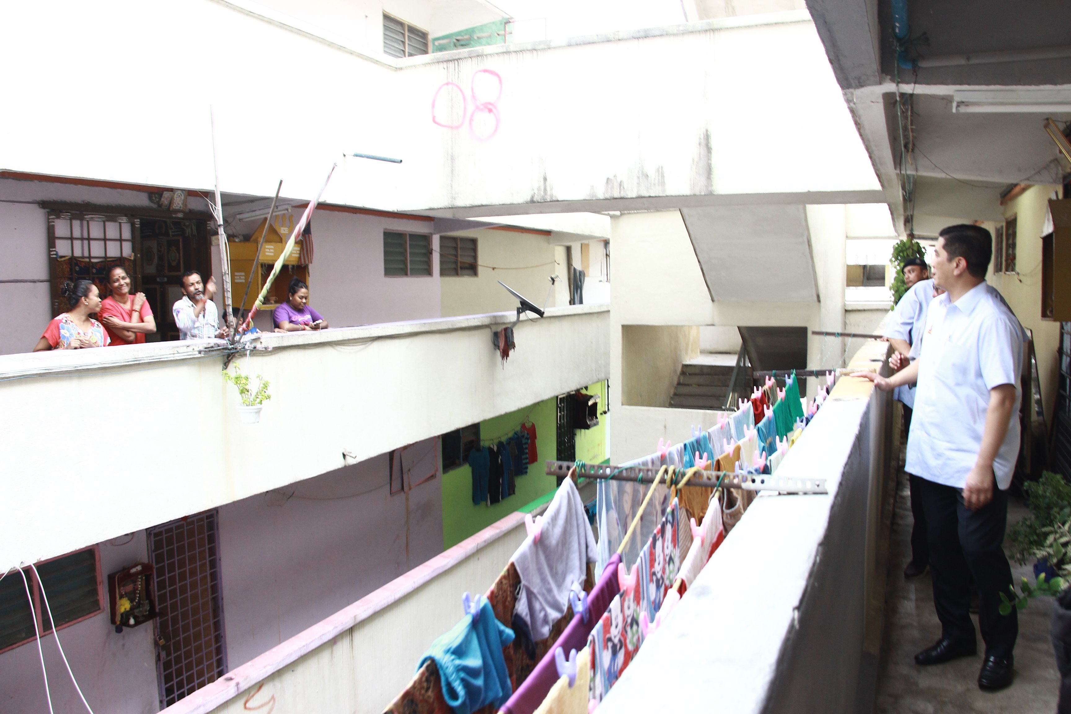 若中央要接管人民组屋  雪促先偿还6000万维修费