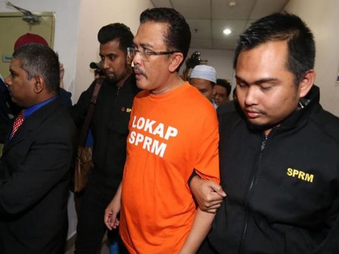 ஜோகூர் மாநில ஆட்சிக் குழு உறுப்பினர் ராஜினாமா