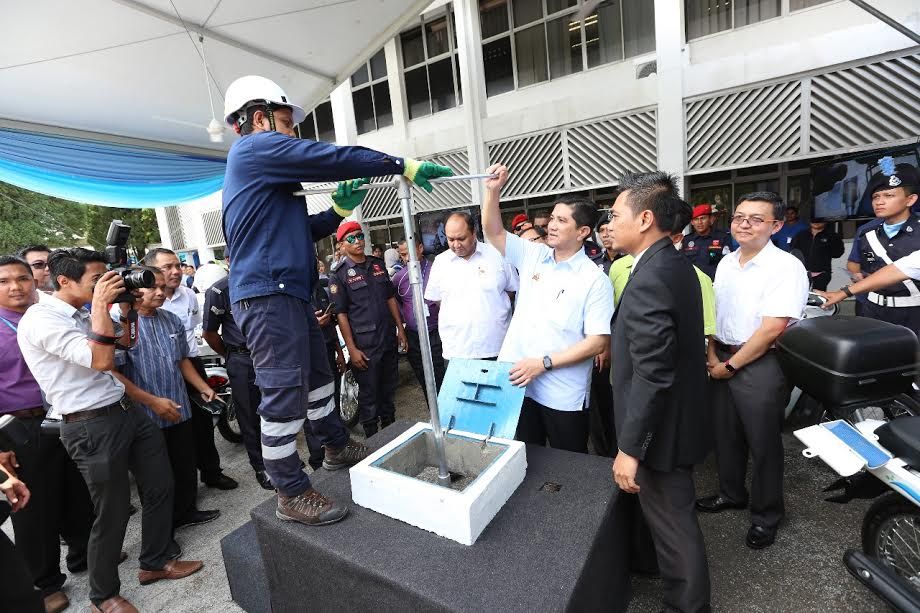 用户网上管理户口 雪水务公司设客户中心