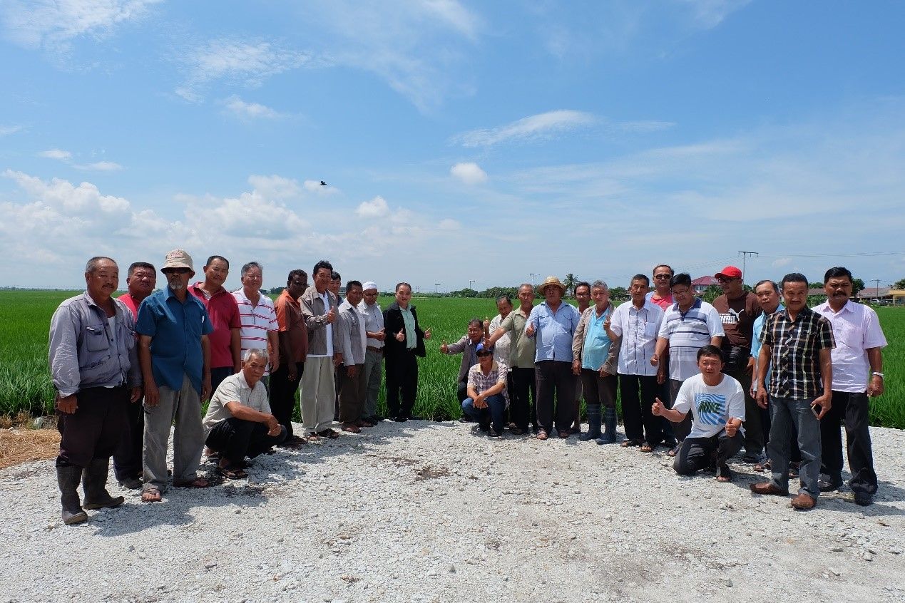 雪拨850万助度难关  农民重展笑颜