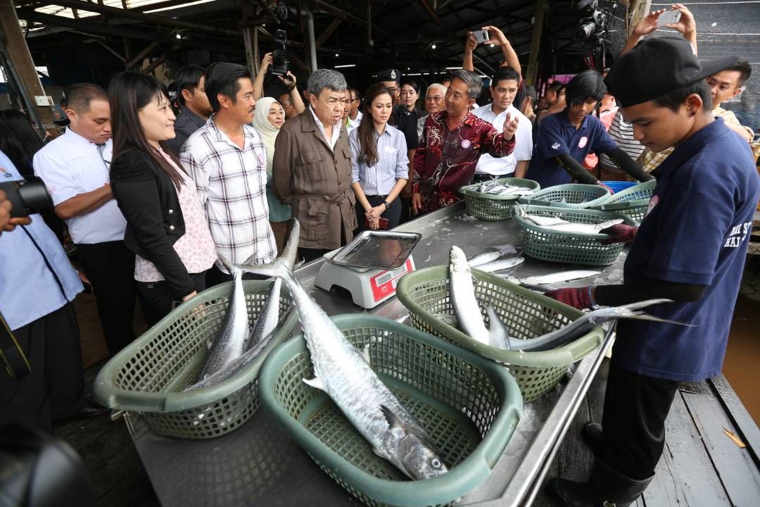 访适耕庄海口  雪苏丹关注民情