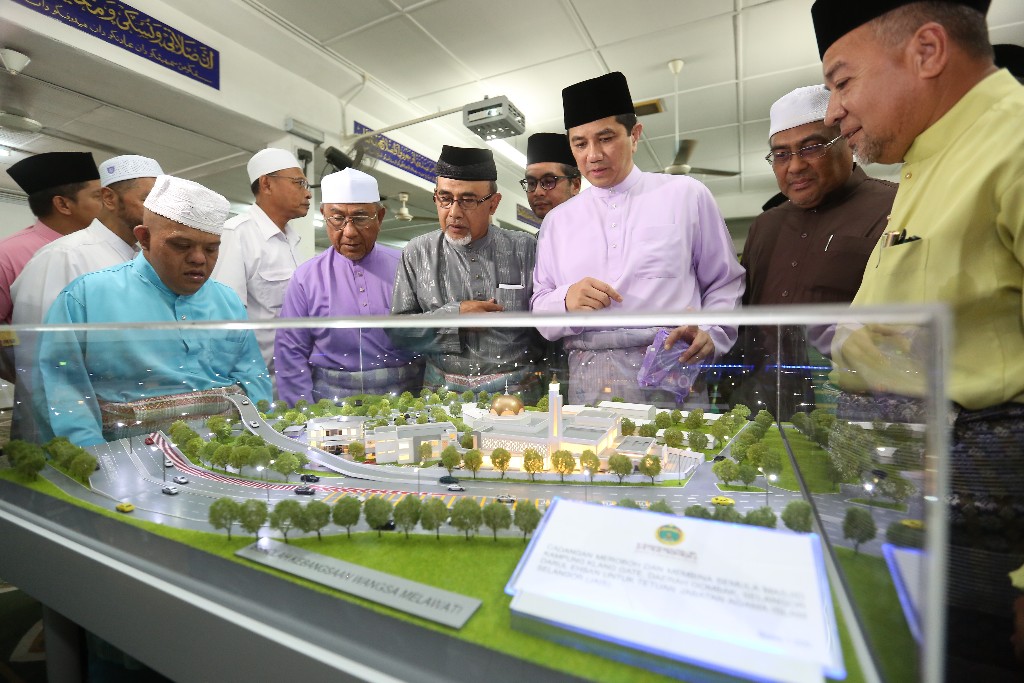 Kampung Klang Gates to get double-storey mosque