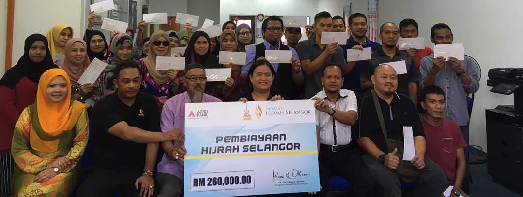 莲花苑39小商家  获免息贷款扩充营业