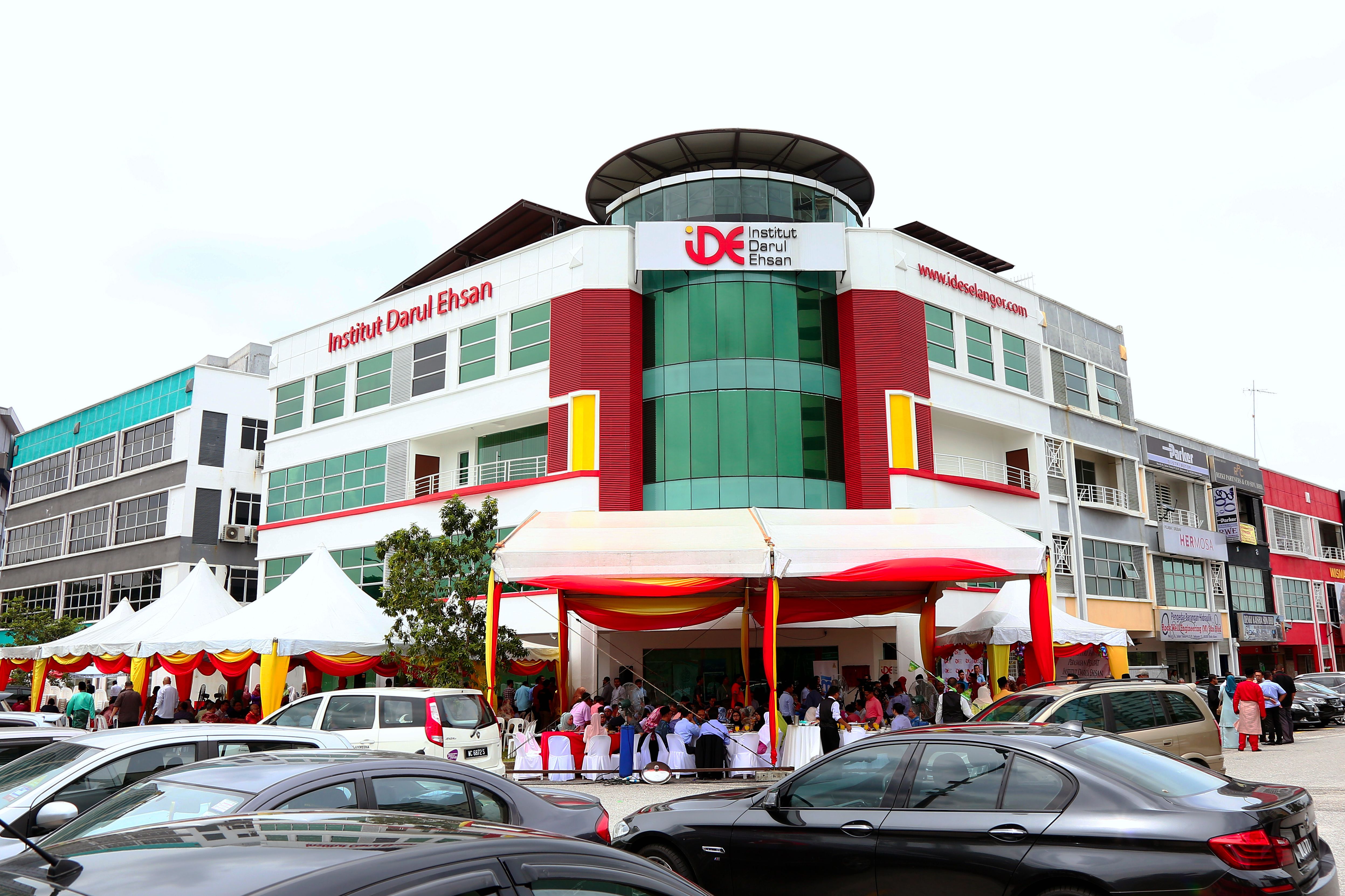 மதம், இனம் கடந்த மிதவாத அரசியல் சிந்தனையை ஐடிஇ முன்னெடுப்பு