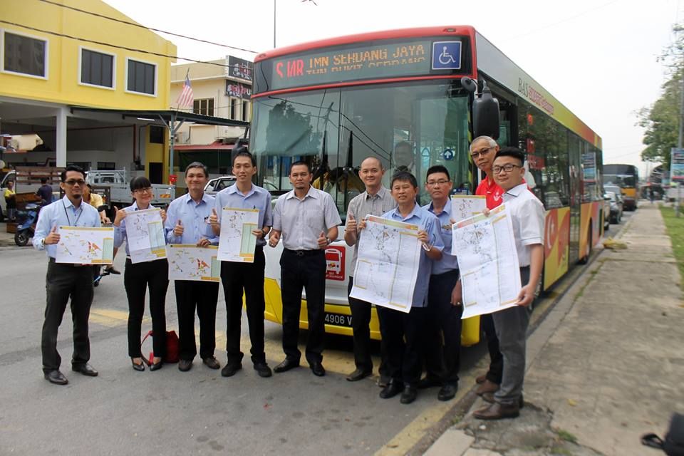 2路线征民意  沙登精明巴士试跑