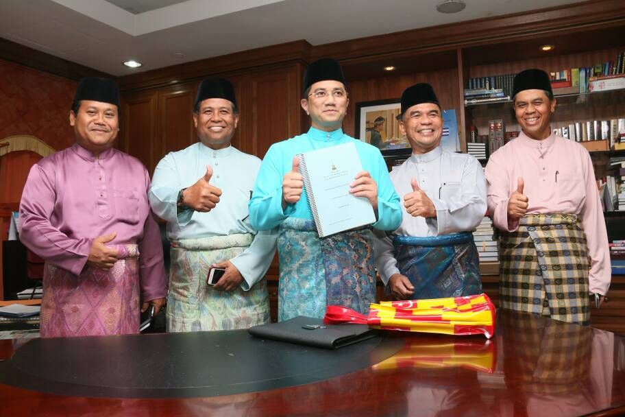 அன்வாருடன் வரவு செலவு திட்டத்தை தயாரித்த அனுபவம் தற்போது பெரிதும் துணை புரிந்தது