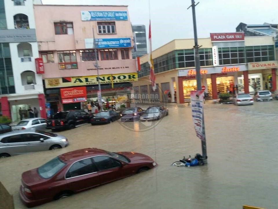 பினாங்கு மாநிலத்தை தொடர்ந்து பேராக்,கெடாவிலும் வெள்ளம்