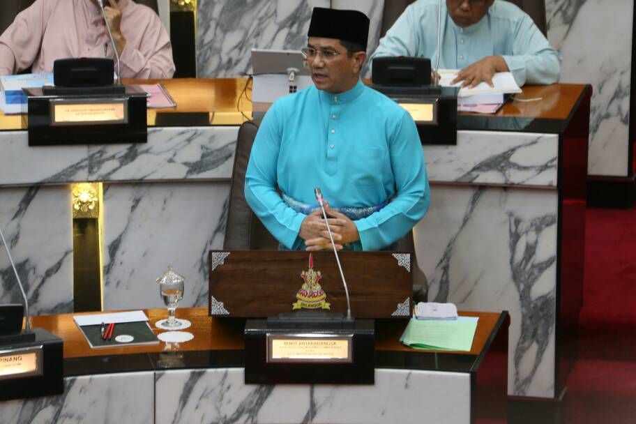 மந்திரி பெசார் புத்ரா ஜெயாவில் வரவு செலவு திட்டத்தை தாக்கல் செய்தால் மக்களுக்கு என்ன நன்மைகள் கிடைக்கும்?