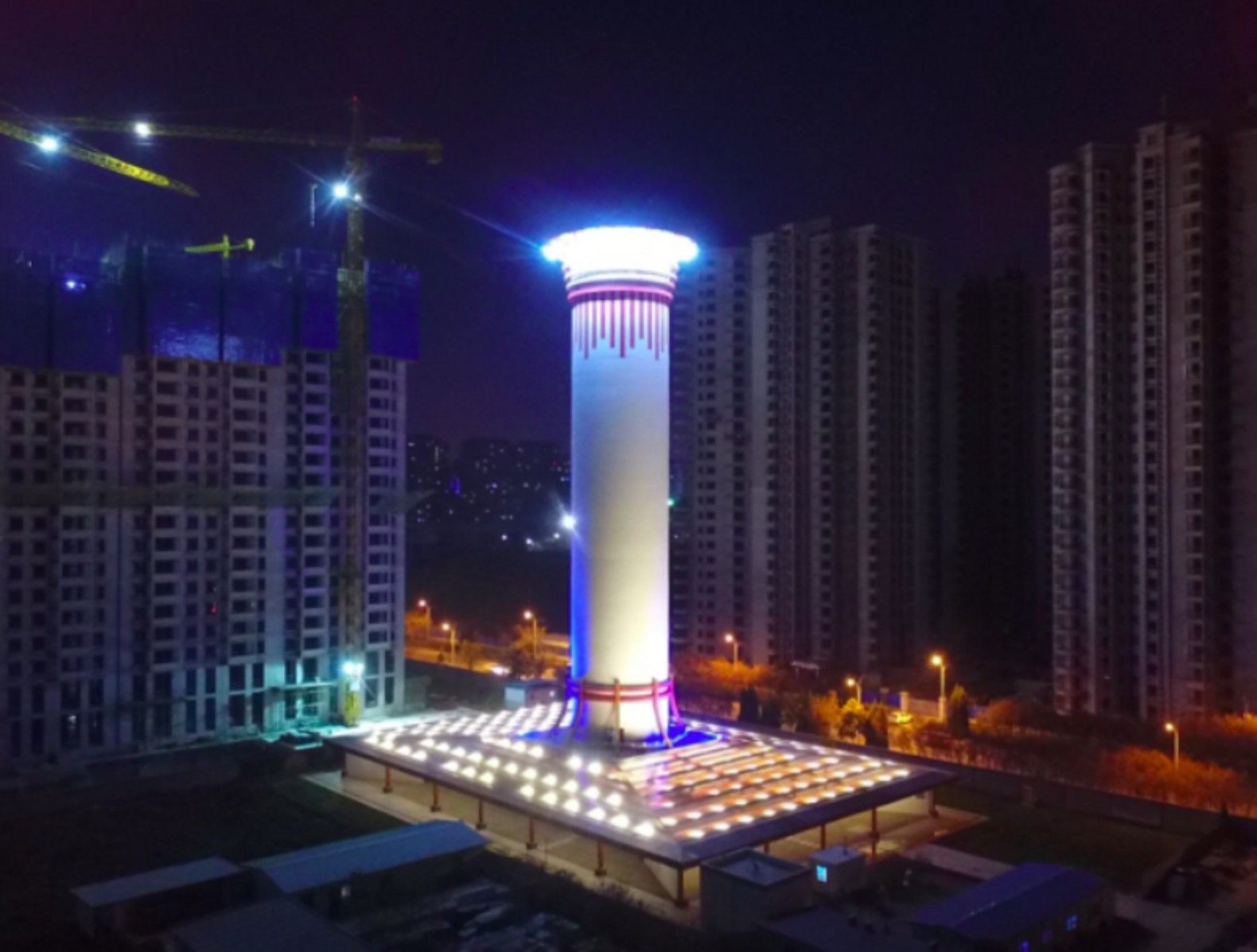 Menara pembersih udara terbesar dunia 100 meter di China
