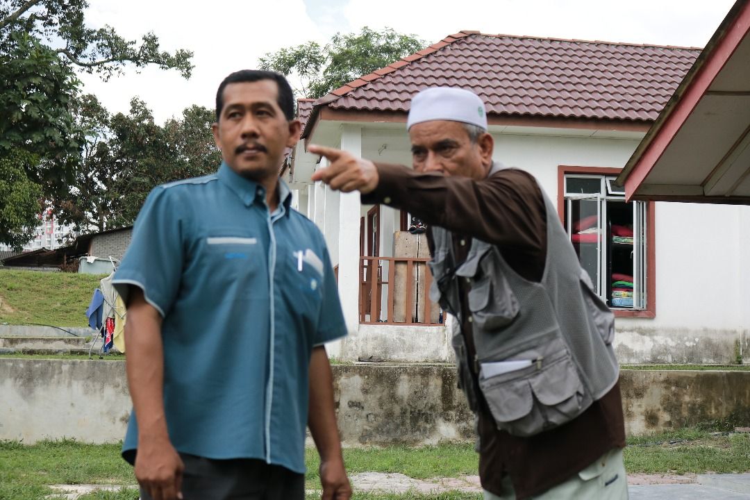 YIDE santuni pelajar tahfiz mangsa banjir