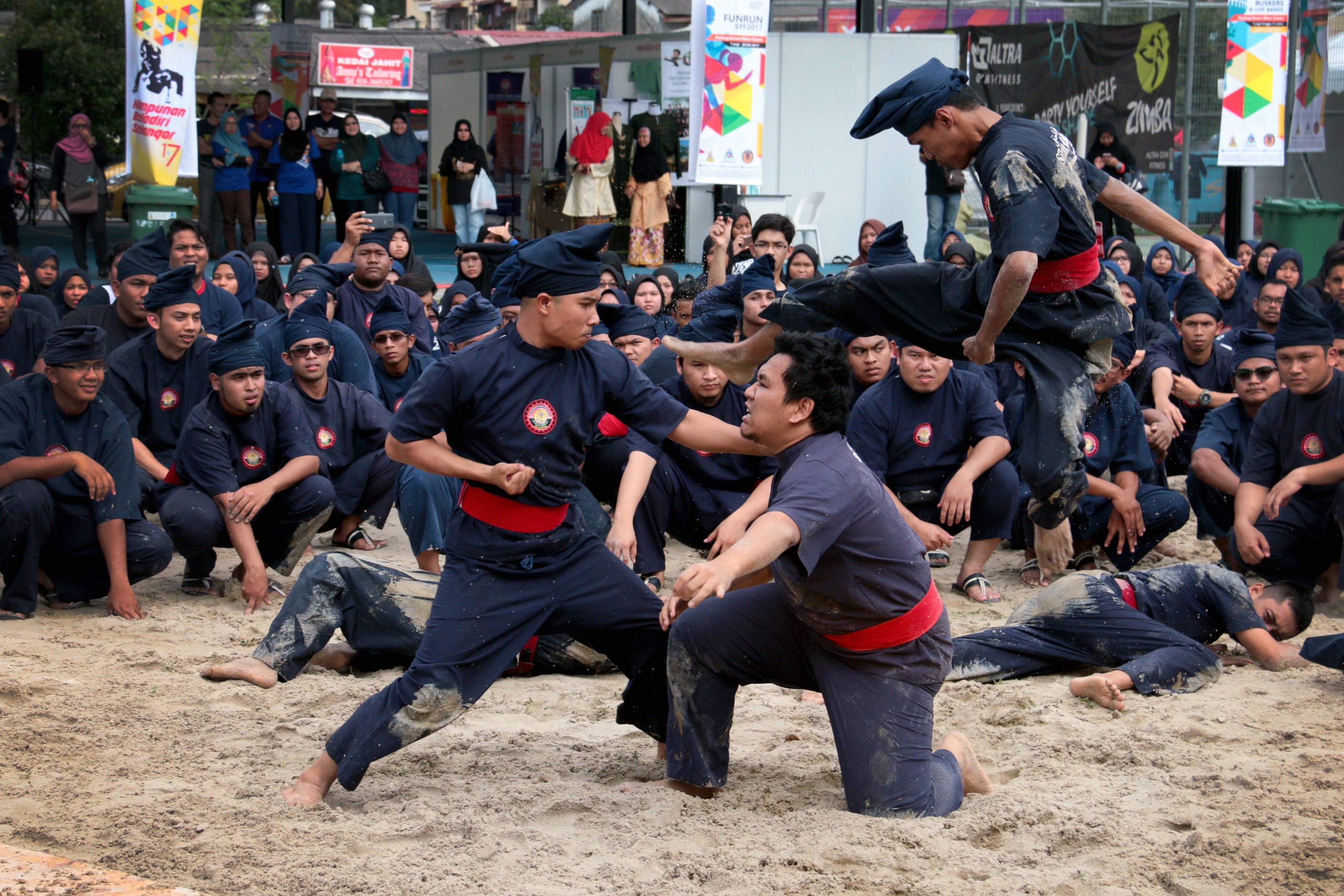 副部长：鉴定青年经济问题 全面审视青年人才外流课题