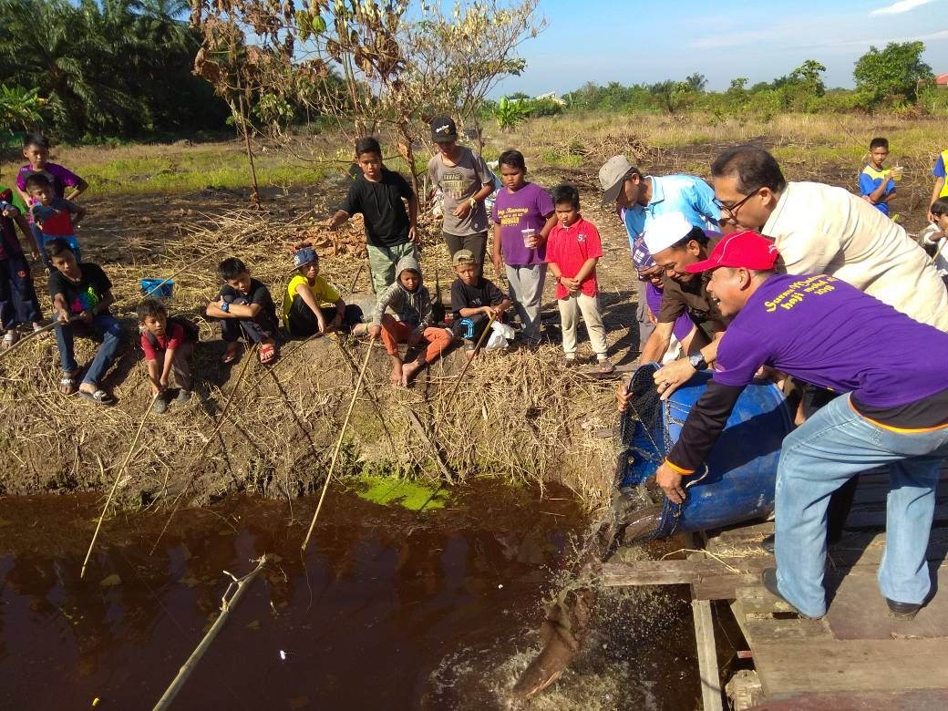 Karnival amal dana bina parkir surau