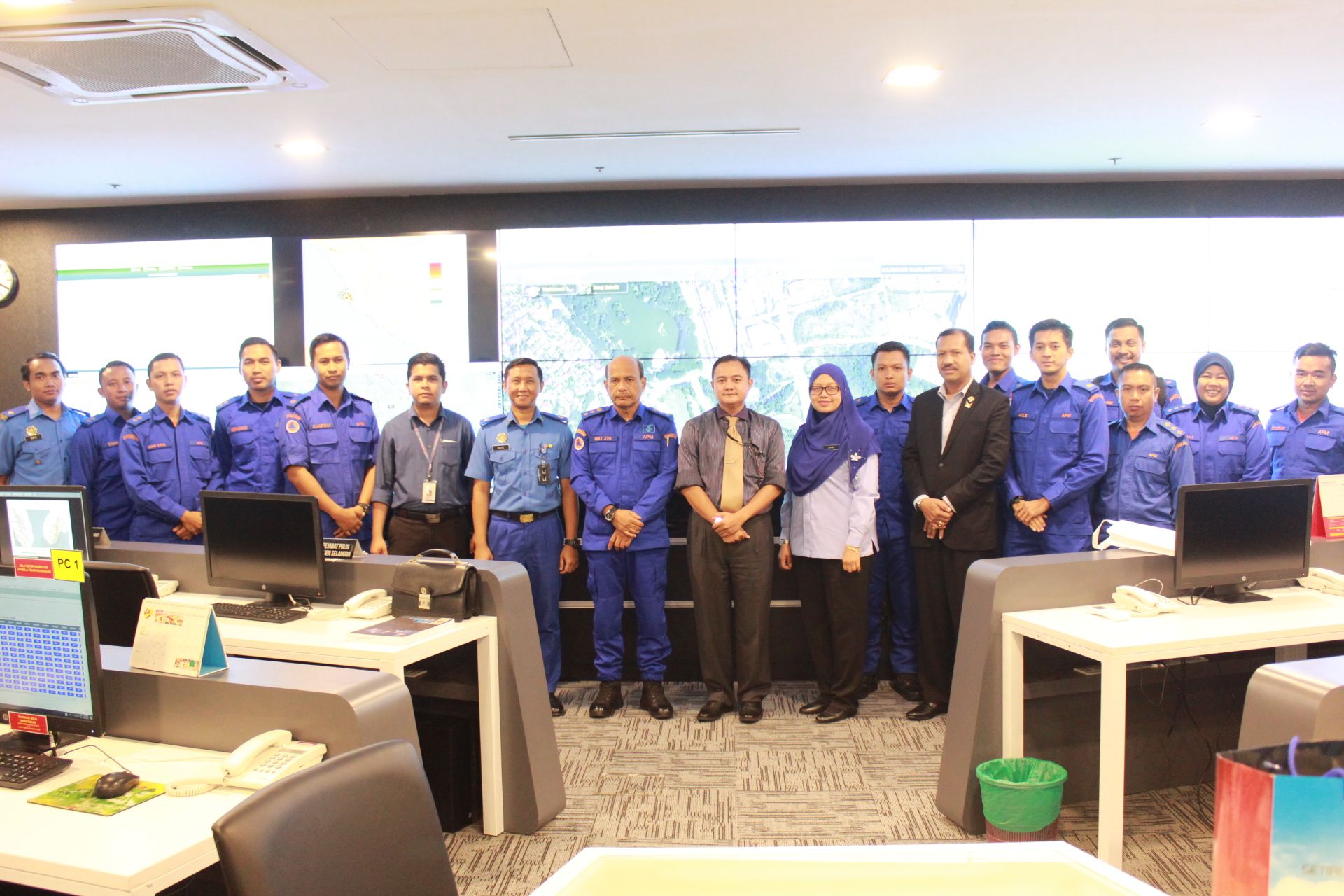 Rombongan Johor lihat best practises Smart Selangor Command Centre