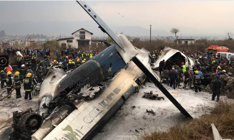 40 maut, 23 cedera nahas pesawat Bangladesh