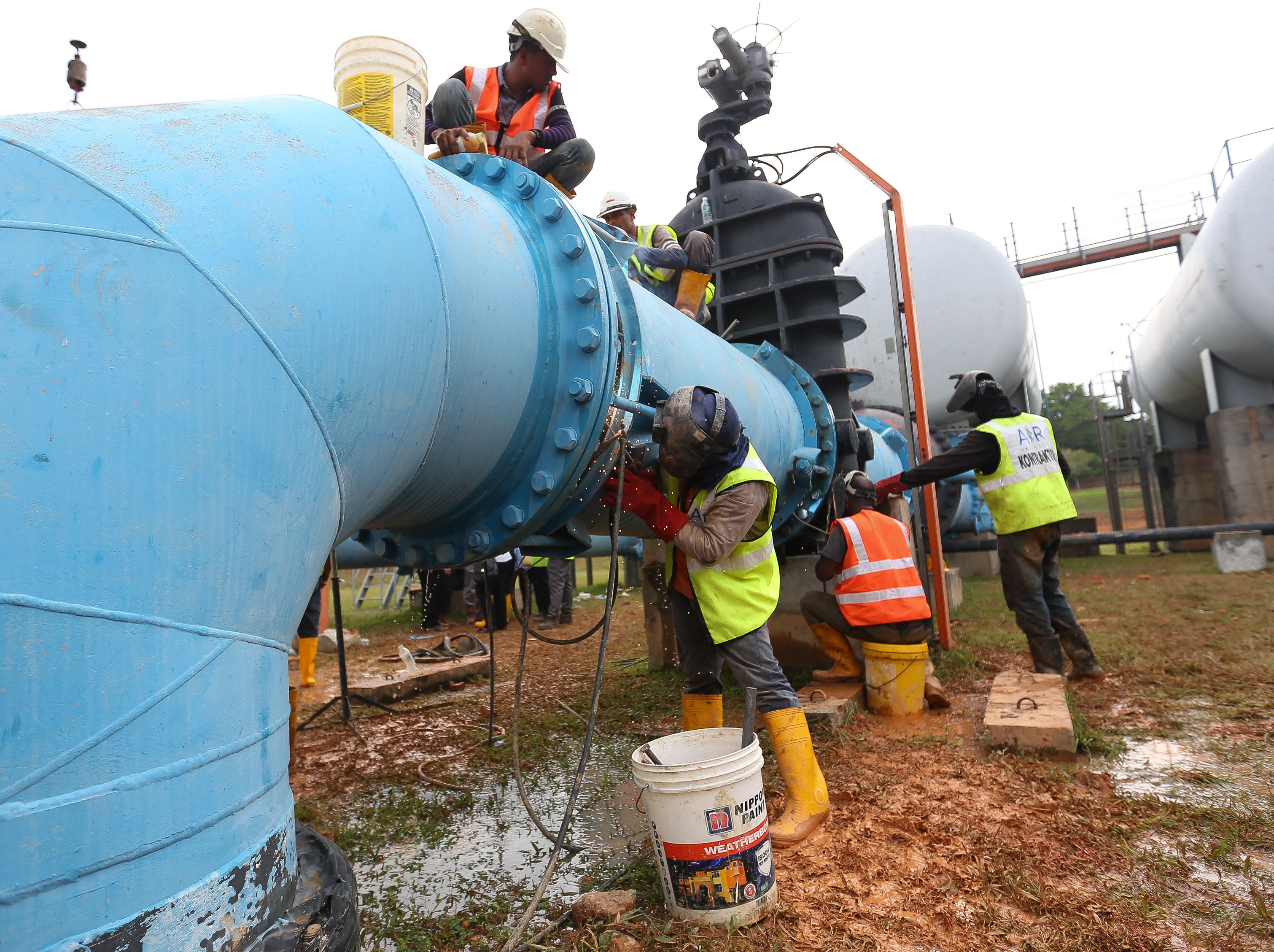 Pili air awam di 11 kawasan diaktifkan bantu pengguna