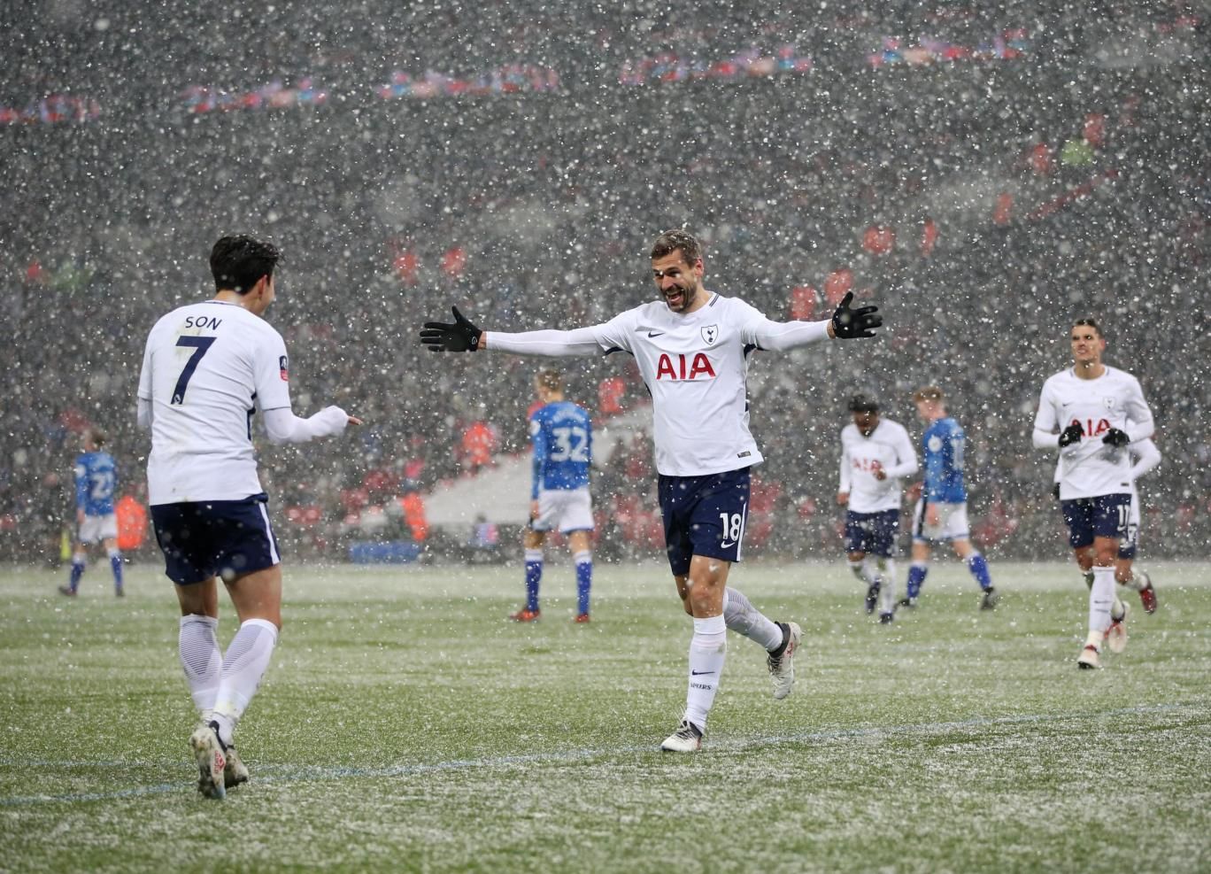 Piala FA Inggeris: Spurs belasah Rochdale 6-1