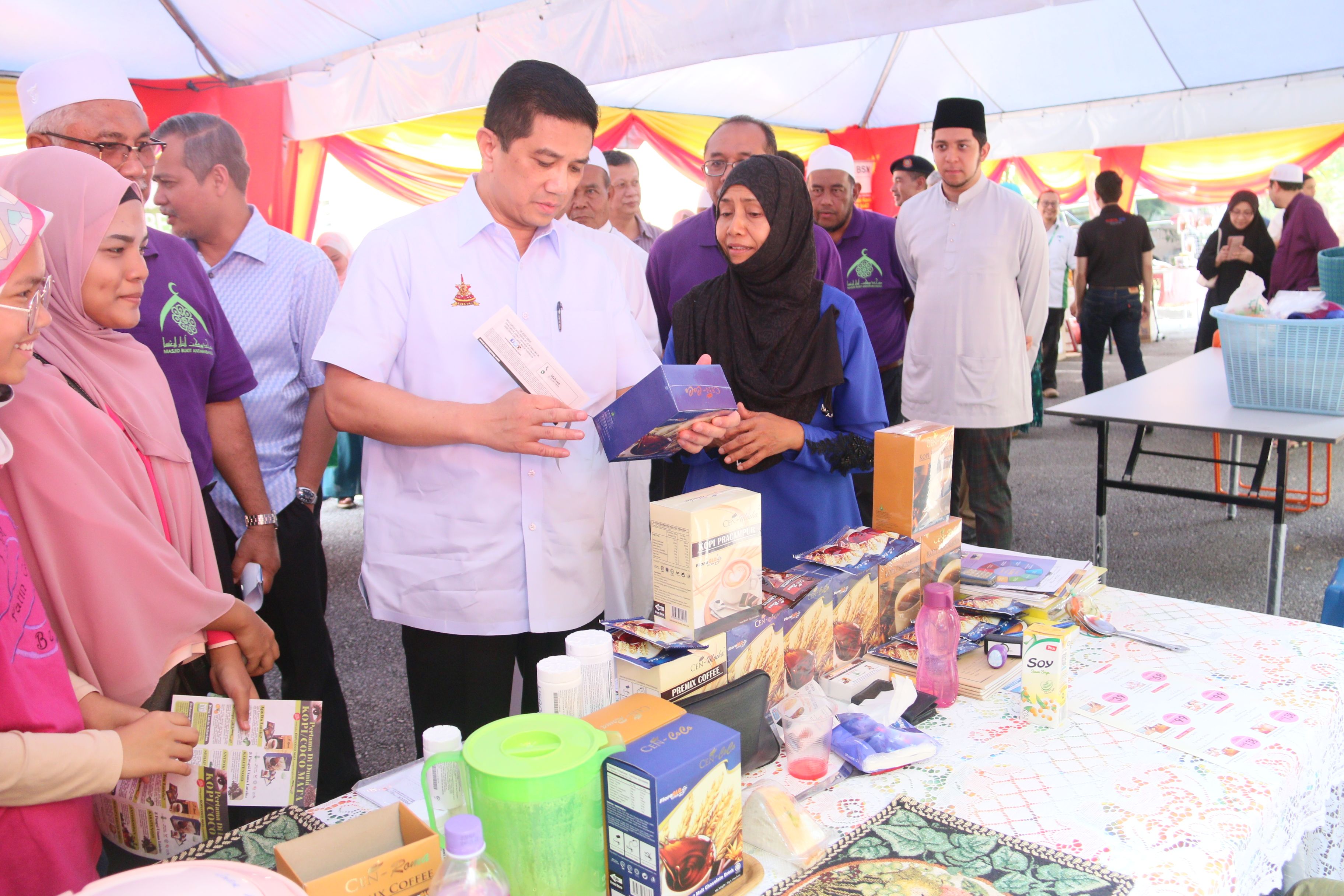 Hari Terbuka Masjid Antarabangsa meriah, erat hubungan ahli kariah