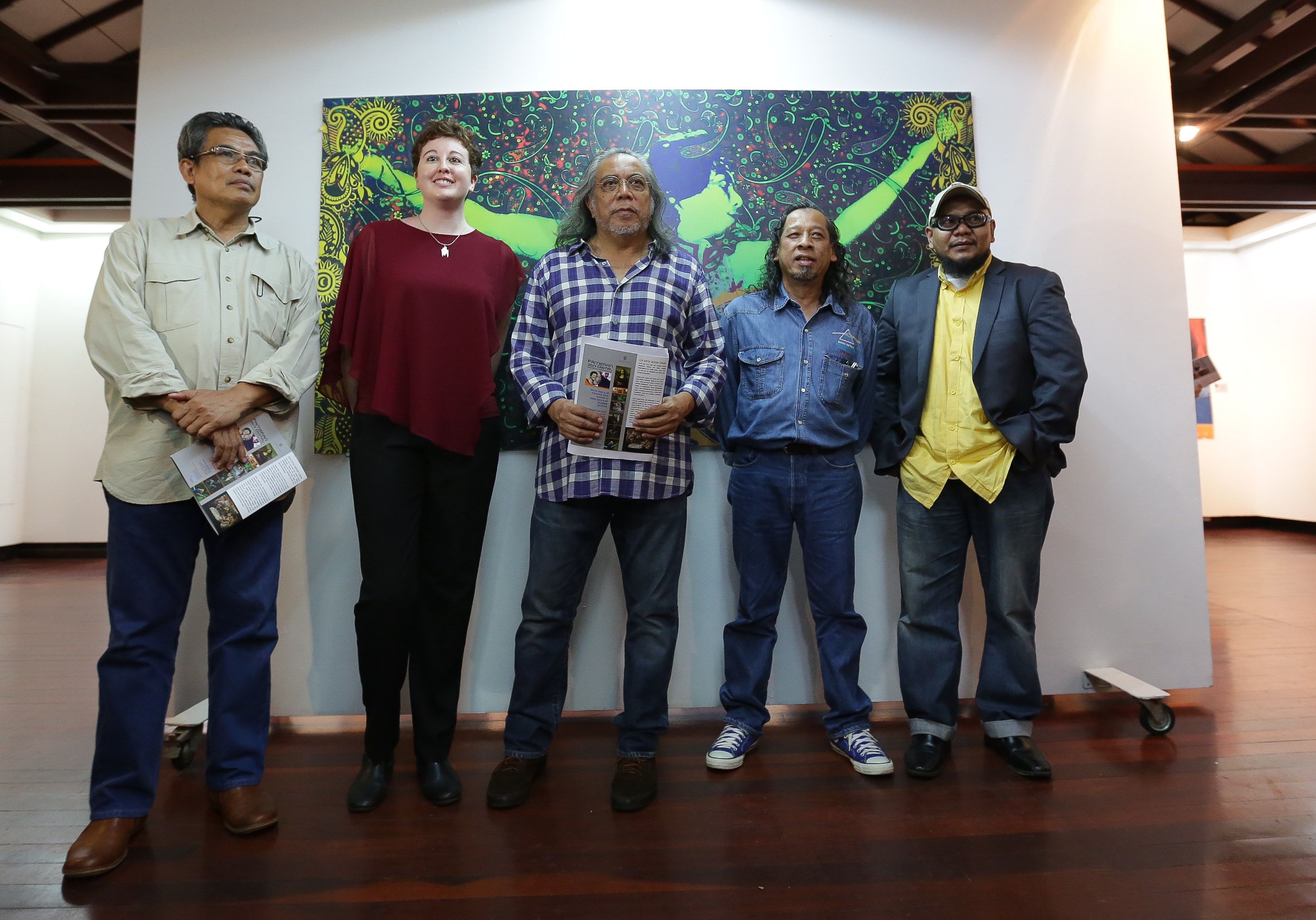 Galeri Shah Alam lancar reka bentuk kulit album dalam buku