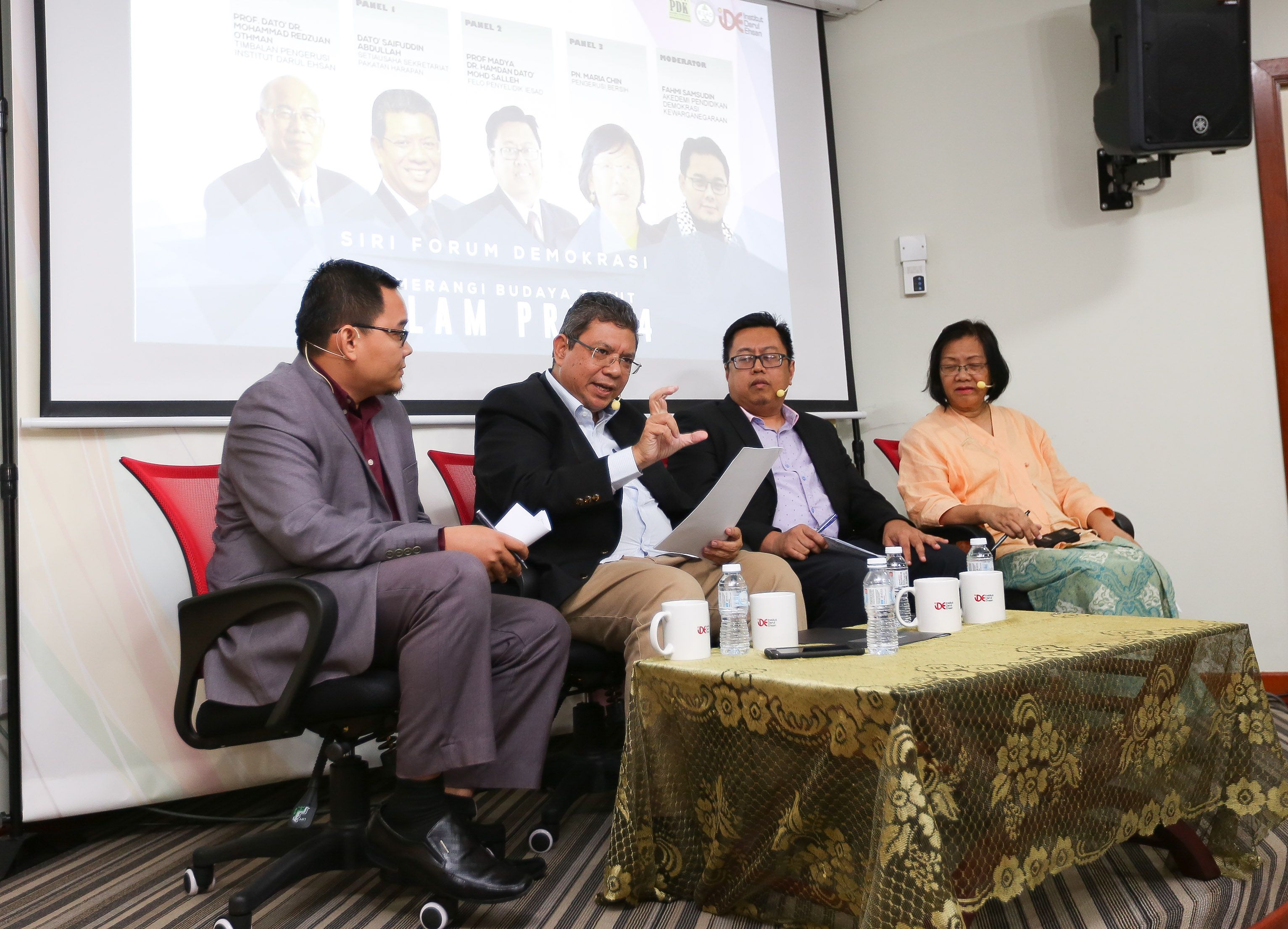 Manipulasi istilah 'pembangkang' cipta ketakutan