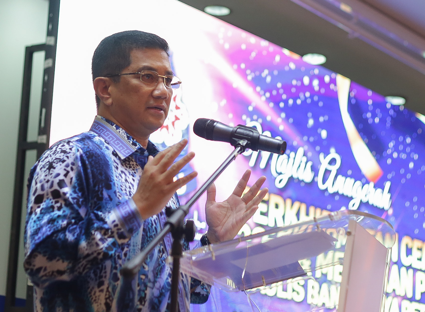 MB: Tuntas bangun bangsa dan memakmur negeri