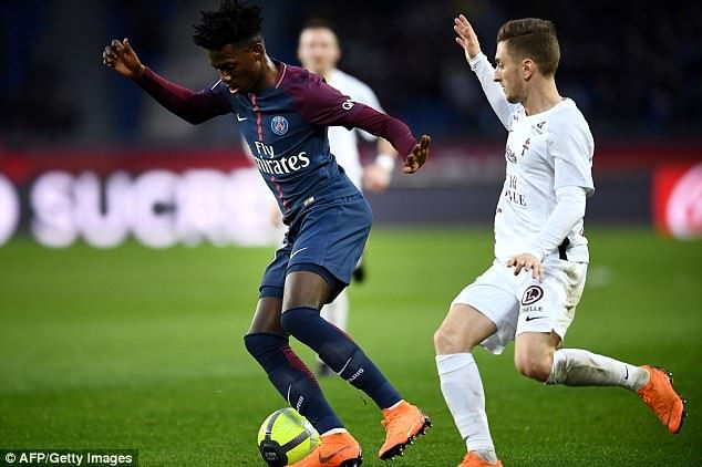 Timothy Weah, pemain muda terbaru ikut jejak bapa wakili negara