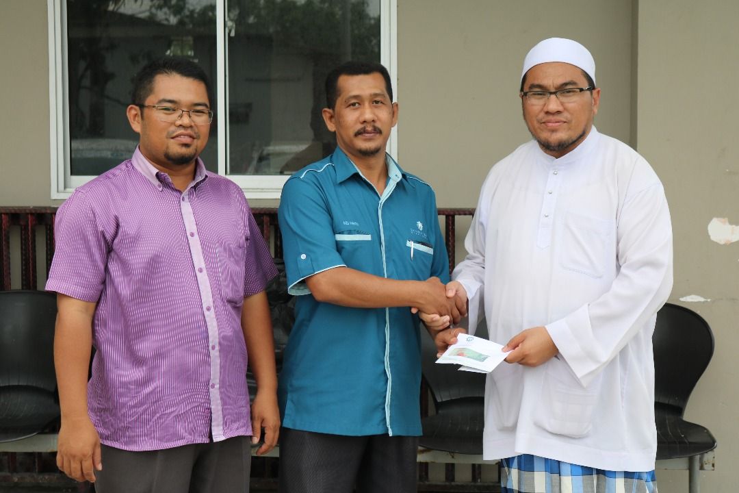 YIDE hulur sumbangan bantu Maahad Tahfiz Uthmani