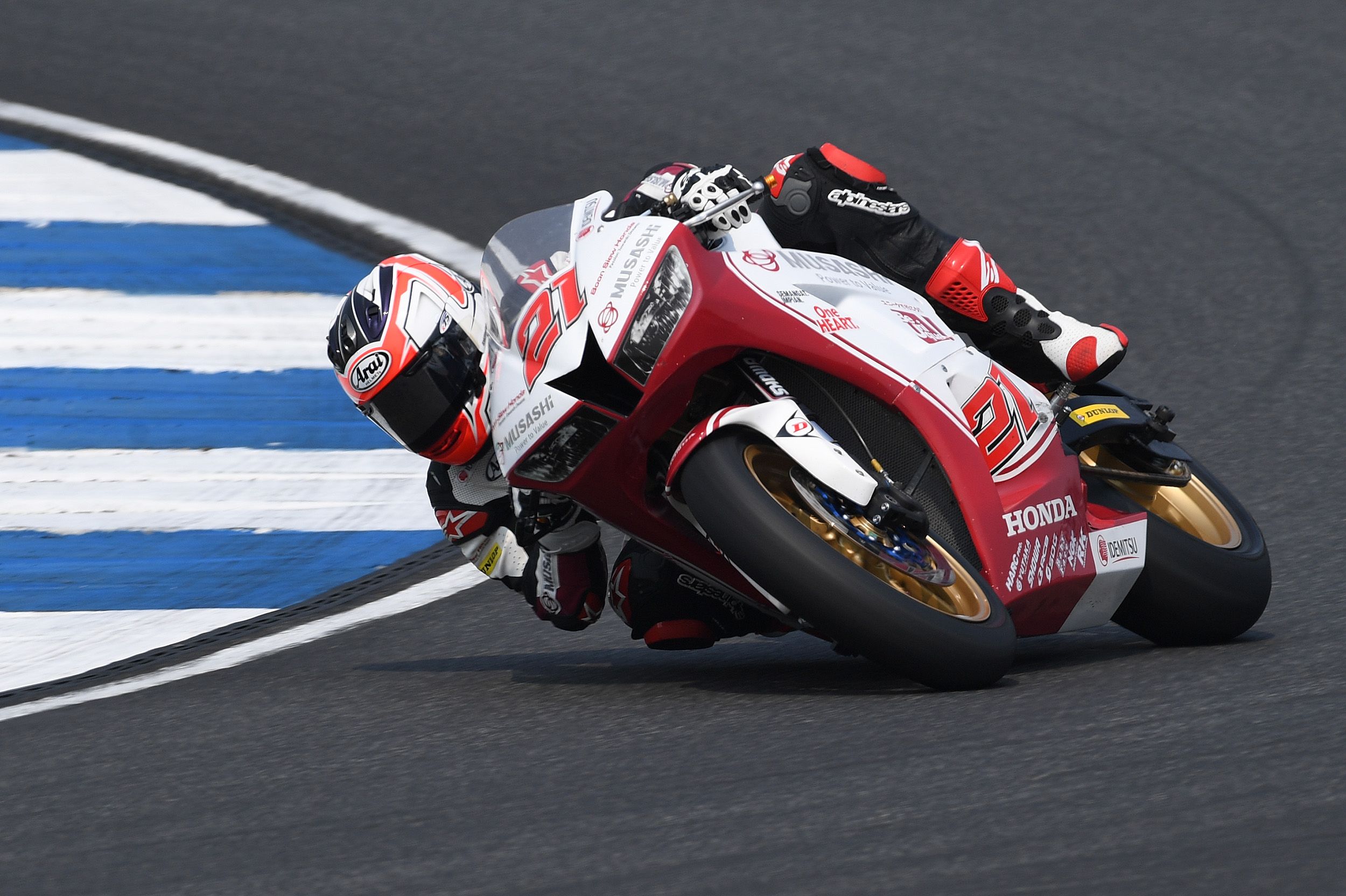 ARRC: Zaqhwan, Azlan pamer aksi positif, duduki kelompok 5 teratas