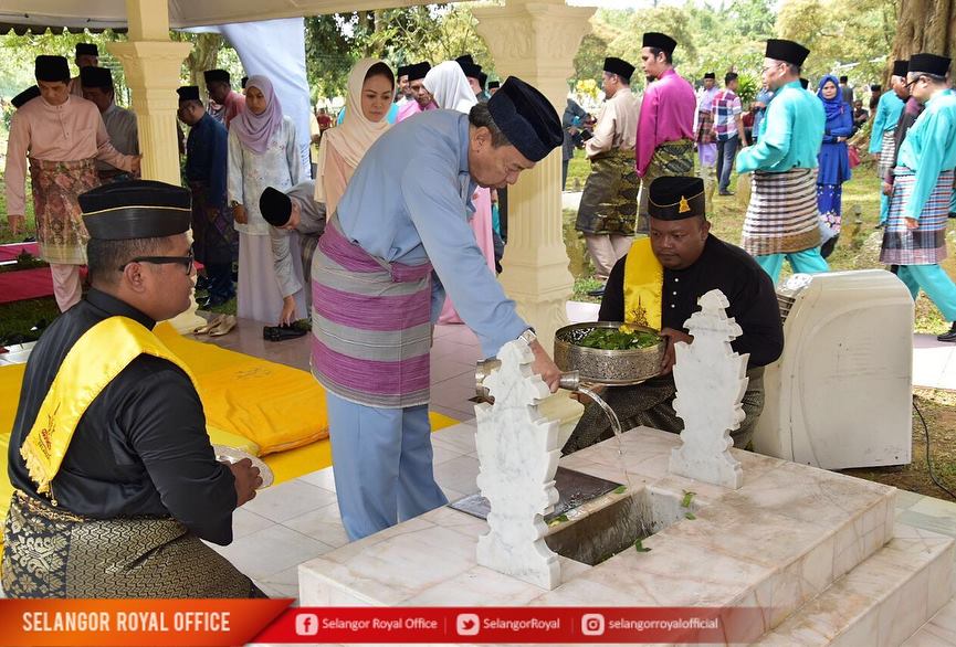 Sultan Selangor berkenan ziarah Kompleks Makam Diraja Jugra