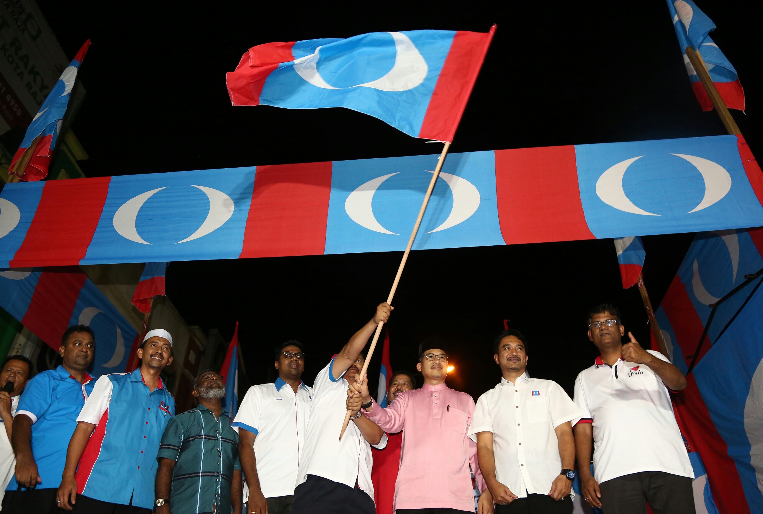 Shuhaimi lancar bilik gerakan, jentera Sungai Kandis