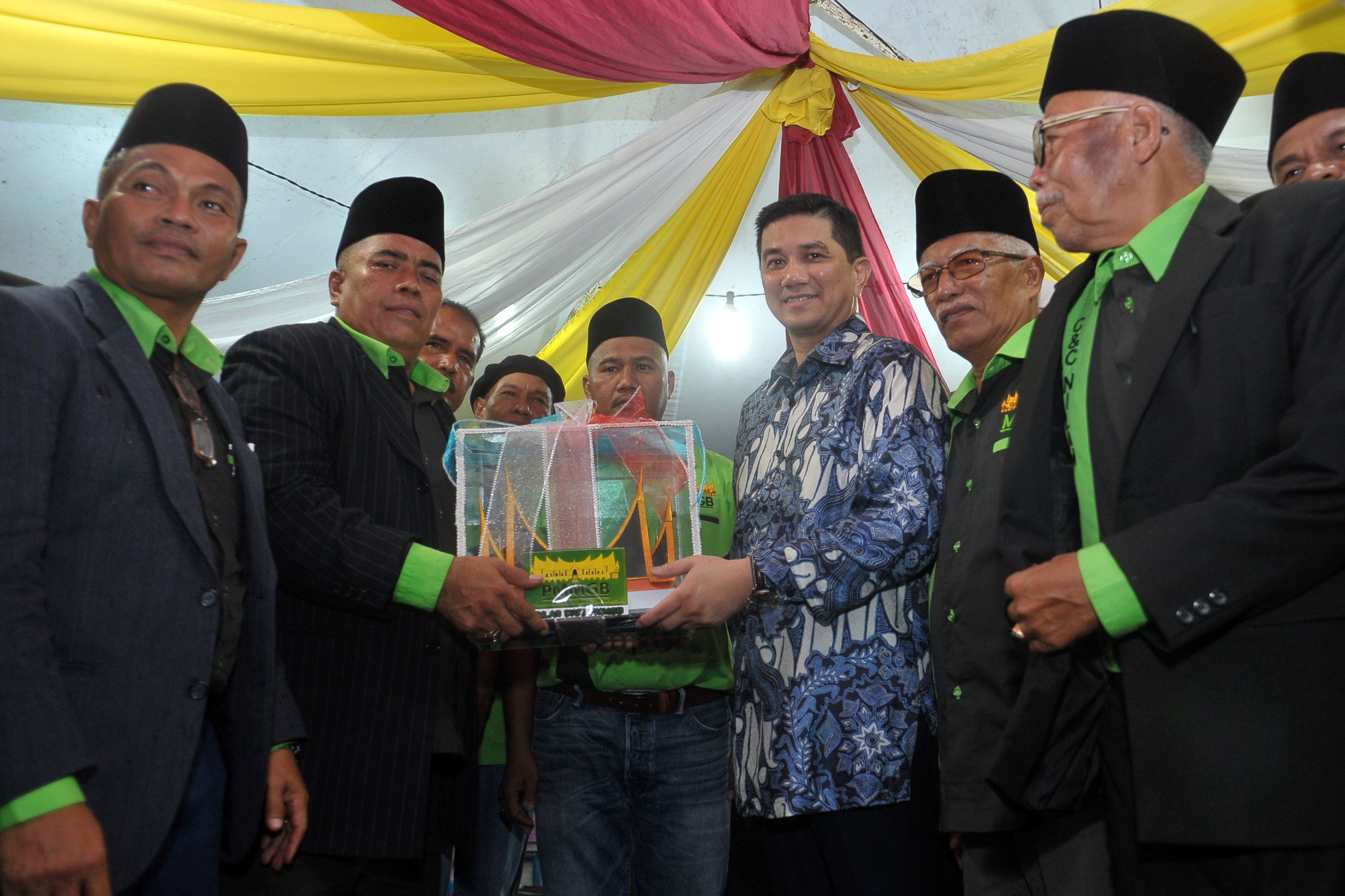 Kerajaan Negeri lulus peruntukan naik taraf dewan dan surau Kampung Changkat