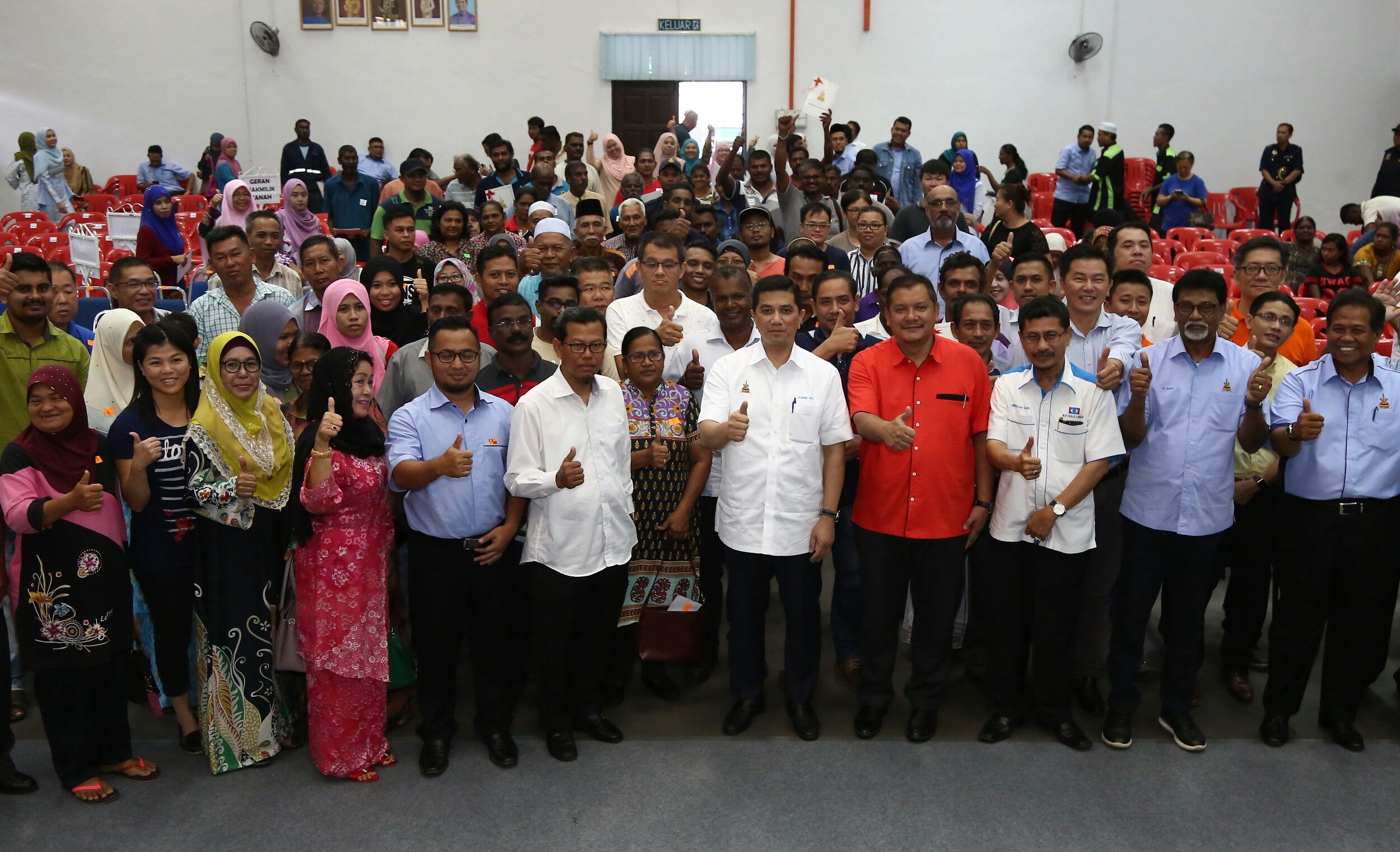 Lulus permohonan geran, elak rakyat terbeban