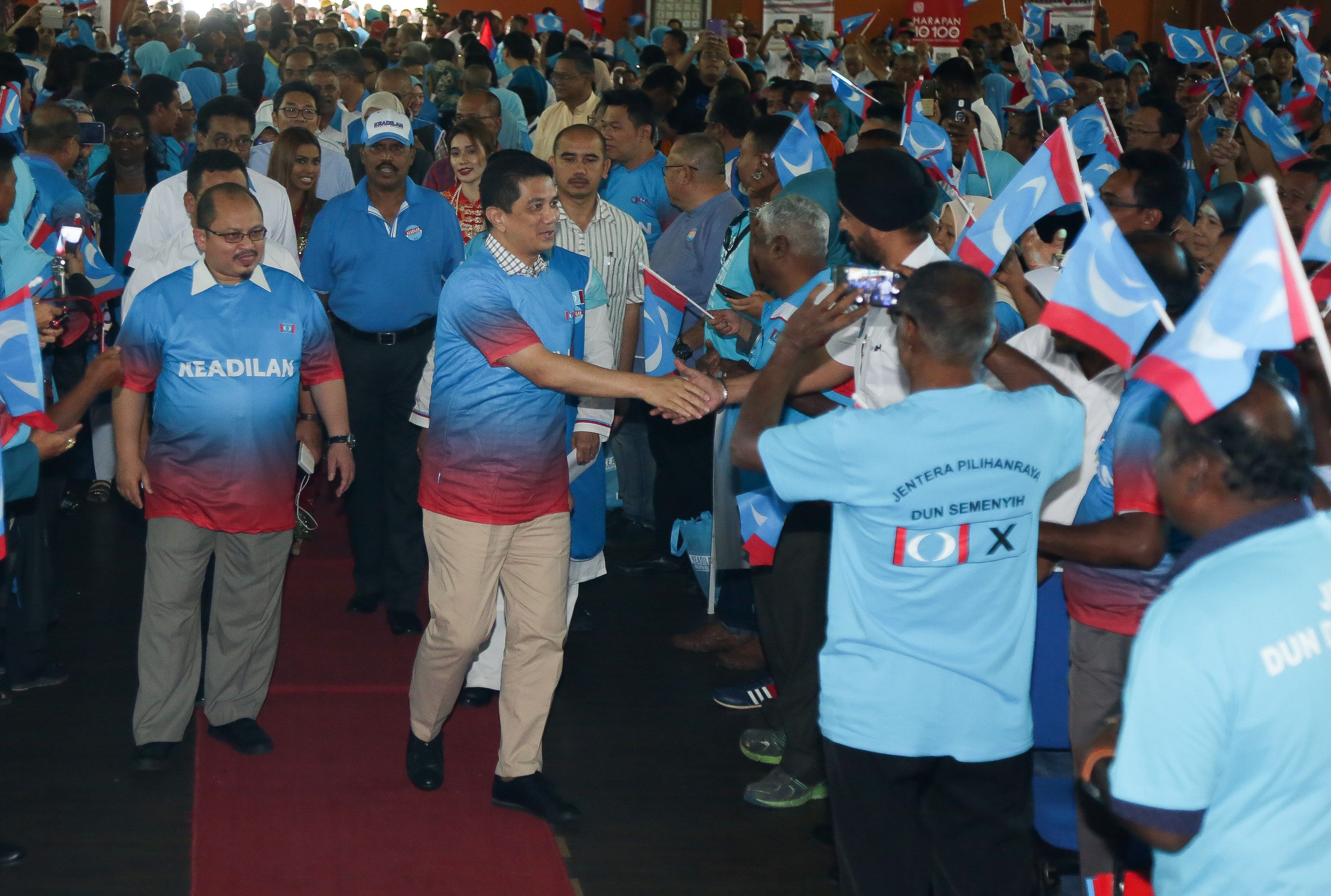 கெஅடிலான், புத்ரா ஜெயாவை நோக்கி தேர்தல் எந்திரத்தை முடுக்கி விட்டுள்ளது!!!