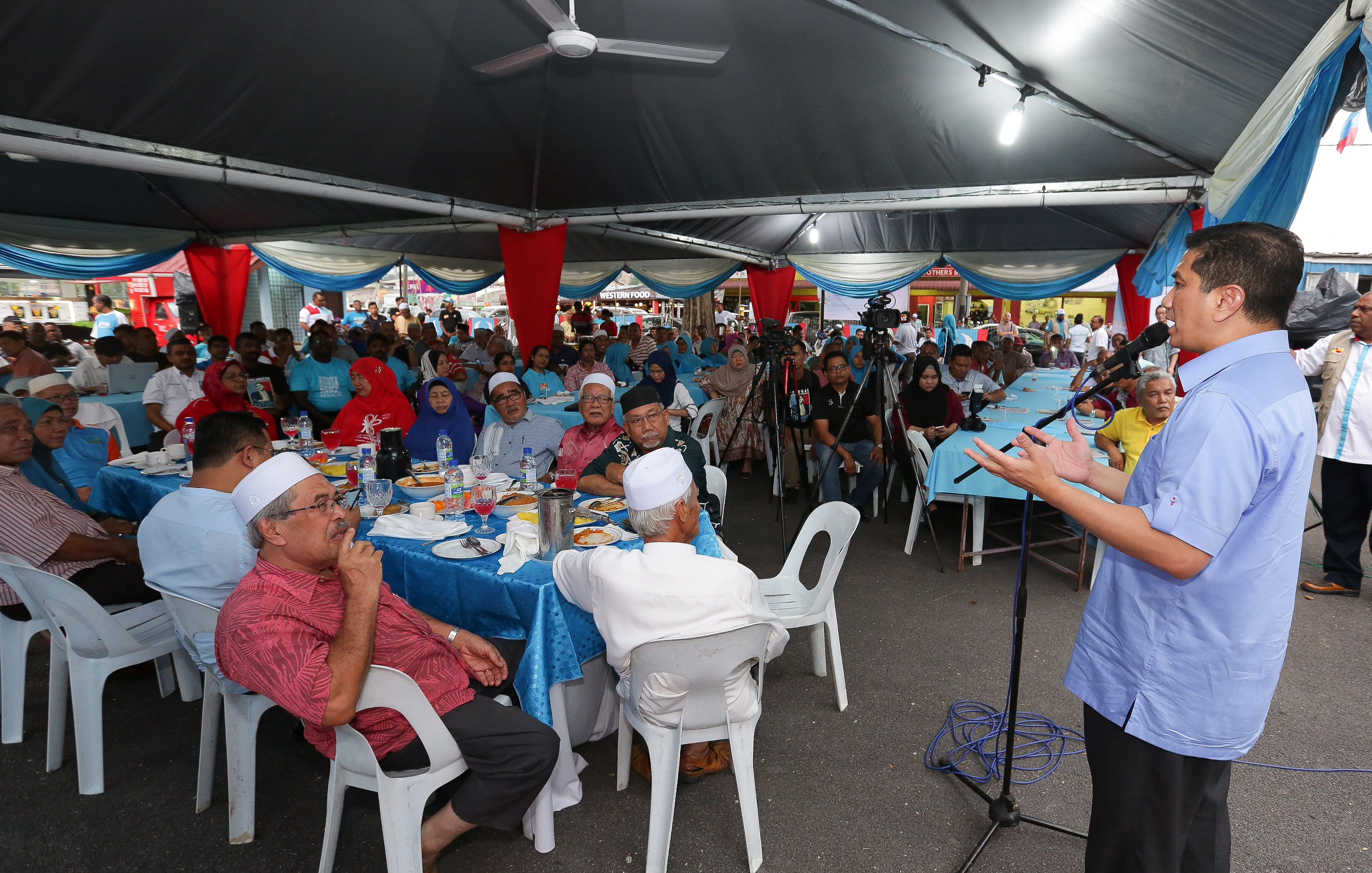Air Percuma: "Kalau negeri BN ikut, 'ghuyup!'
