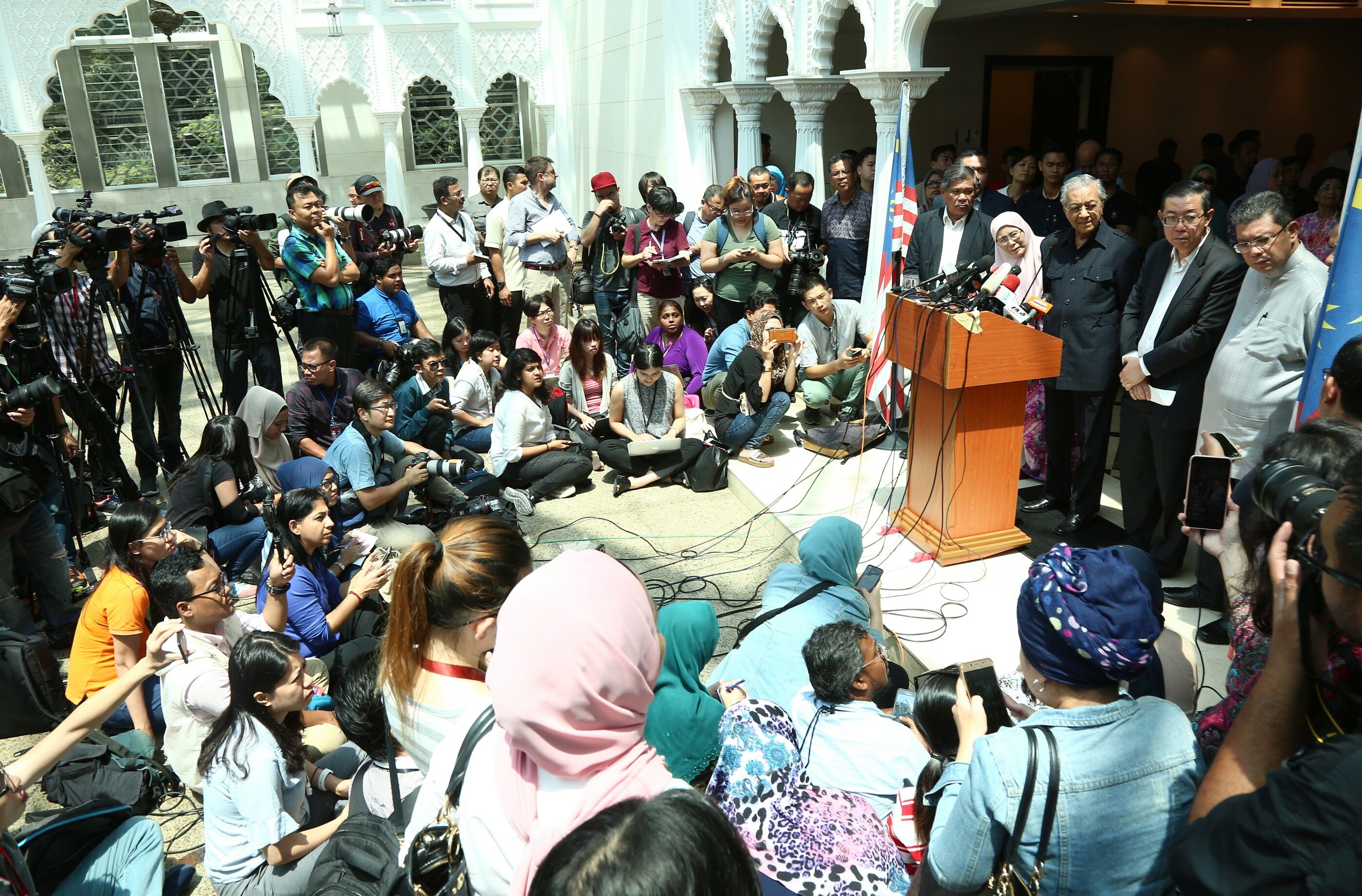 10 முதன்மை மந்திரிகள் நாளை அறிவிக்கப்படும்!!