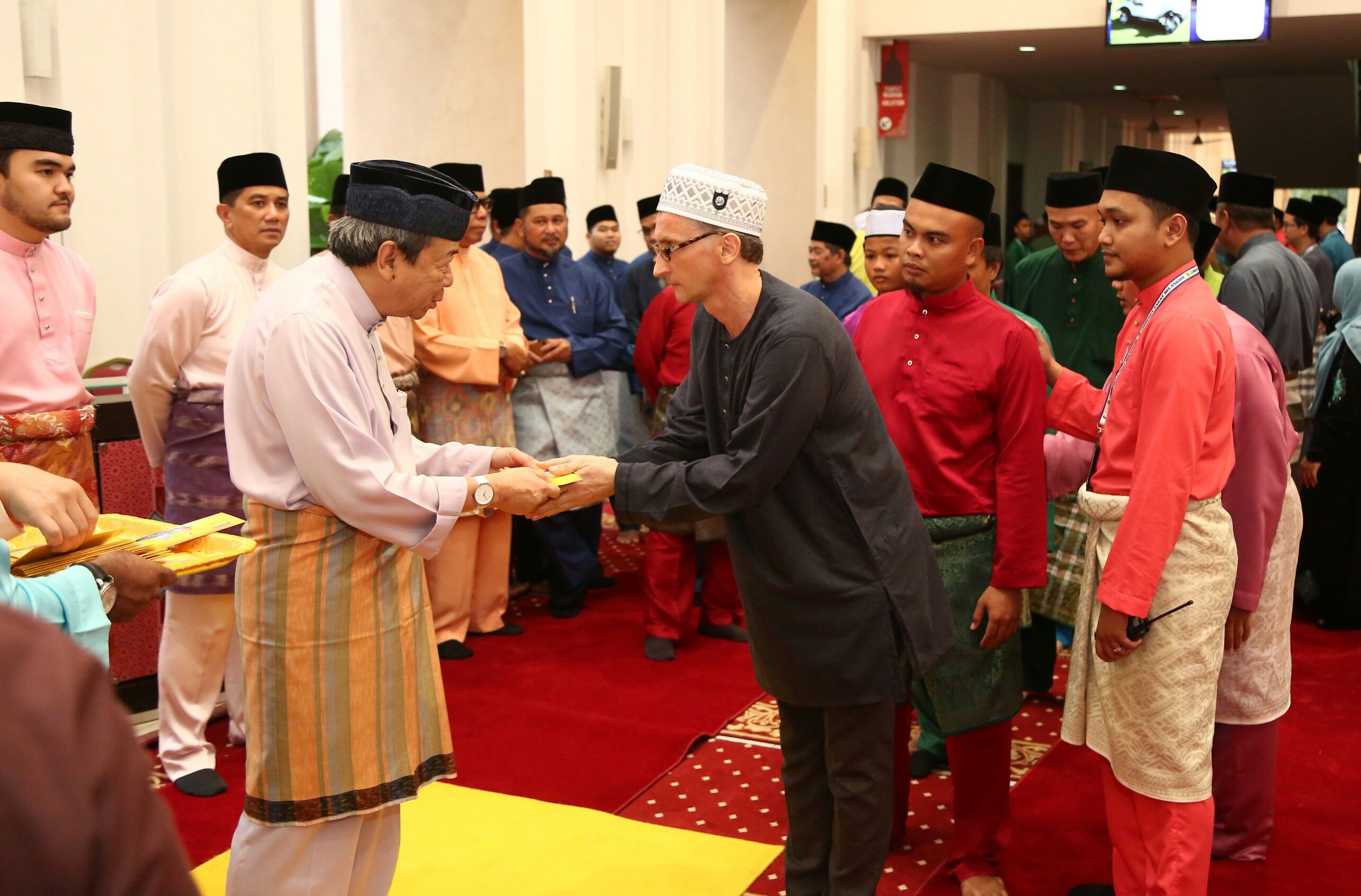 17 buah hospital terima RM2.5 juta, elaun imam solat terawih RM2 juta