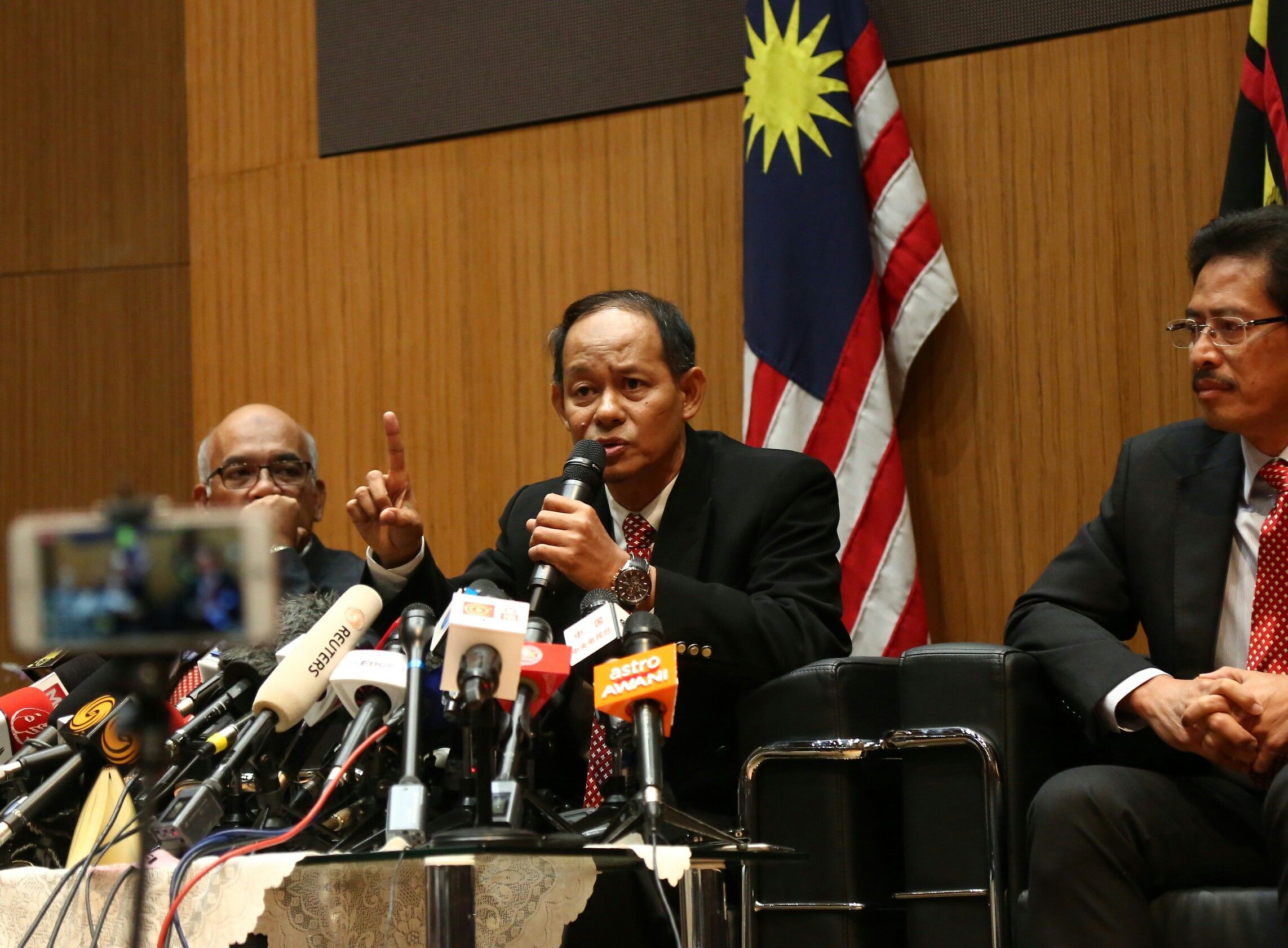 Shukri dedah MP dari utara kemuka tawaran ‘kawtim’ kes 1MDB