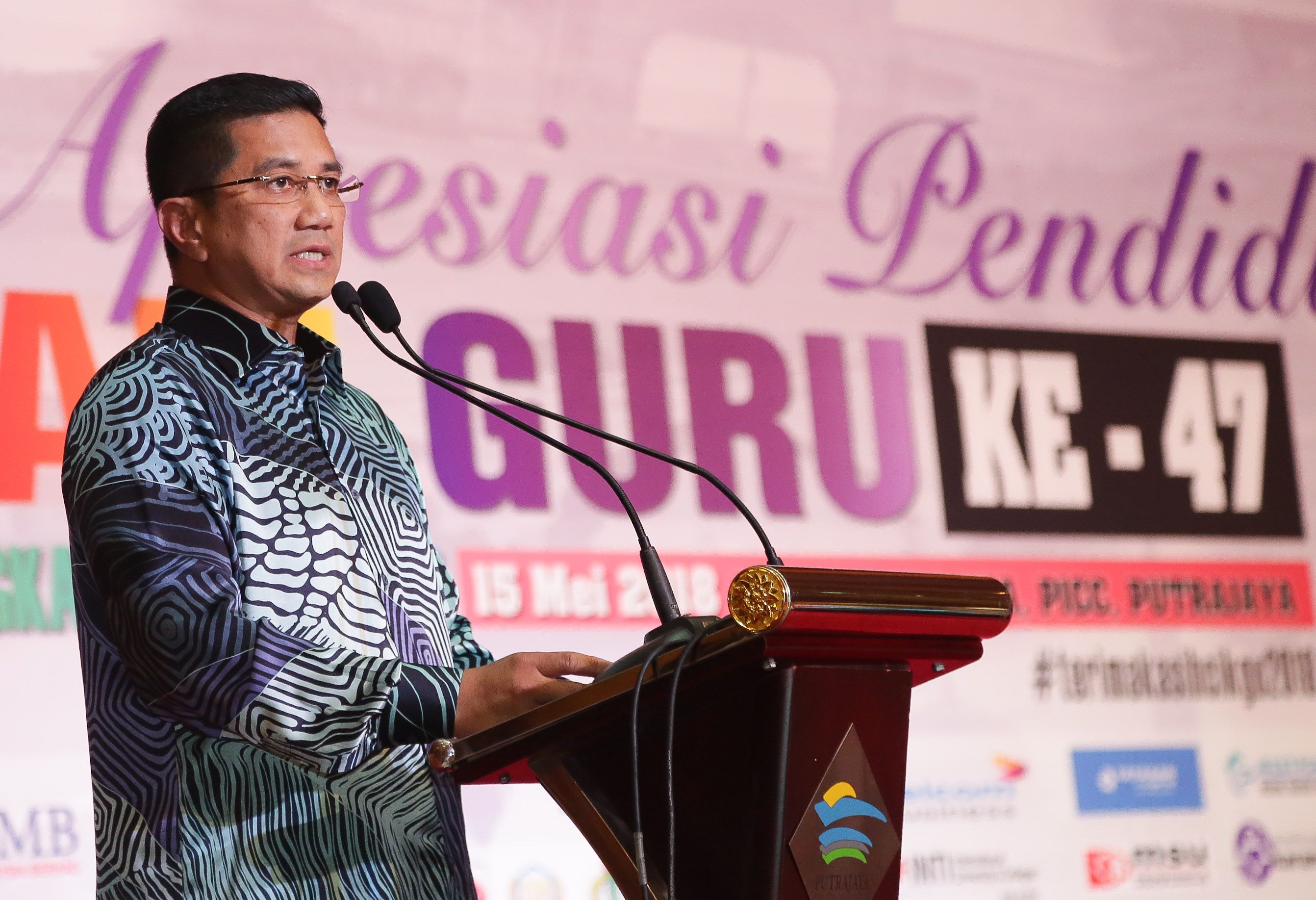 "Proses pembodohan rakyat sudah berakhir" - MB