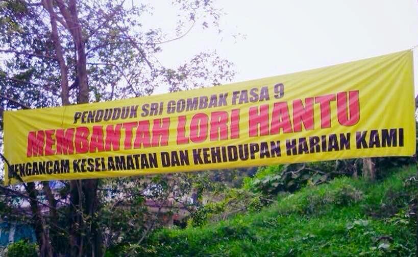 Dihantui lori hantu, pihak berkuasa diminta bertindak