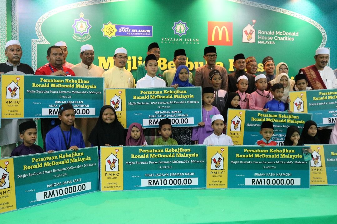 MAIS & McDonald's rai lebih 500 anak yatim, asnaf berbuka puasa