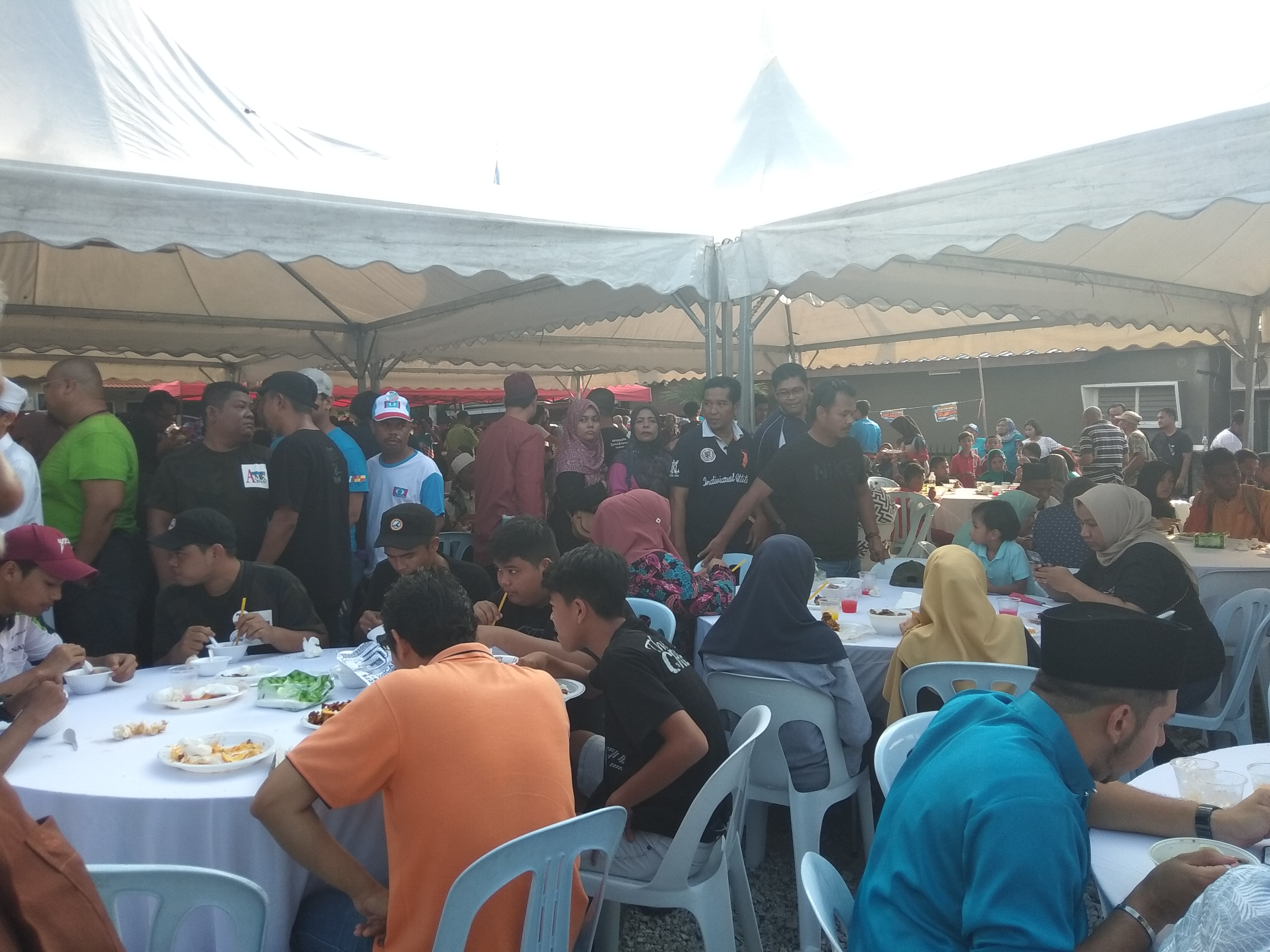 Majlis rai jasa petugas dan penyokong PAKATAN meriah