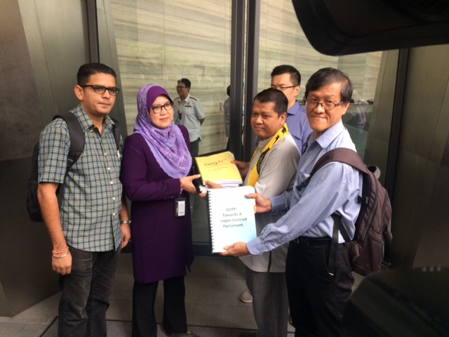 BERSIH 2.0 gesa Pengerusi SPR dan Timbalan digantung segera