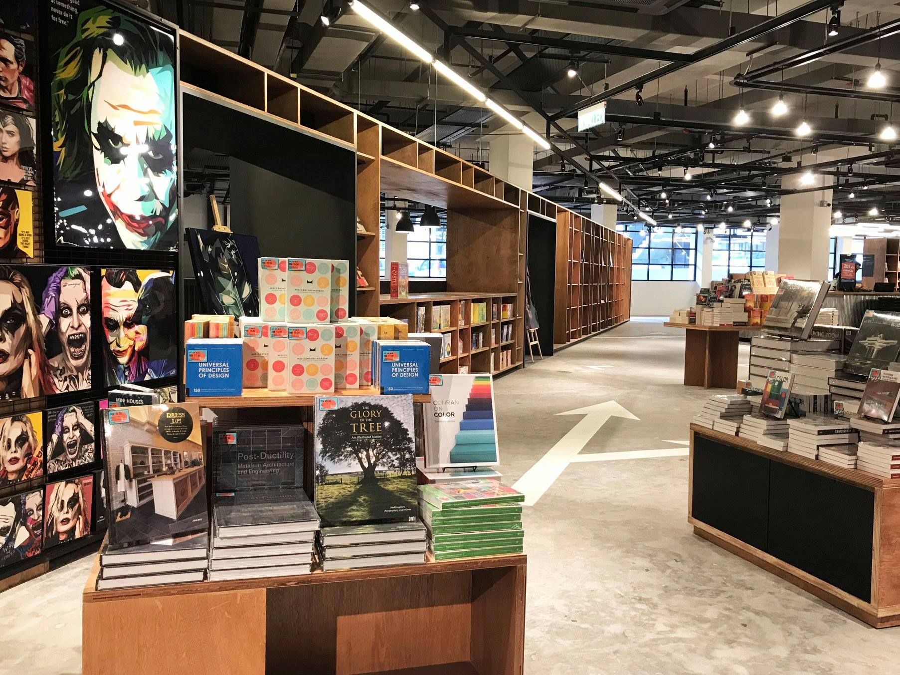 Kedai buku 24 jam di Cyberjaya