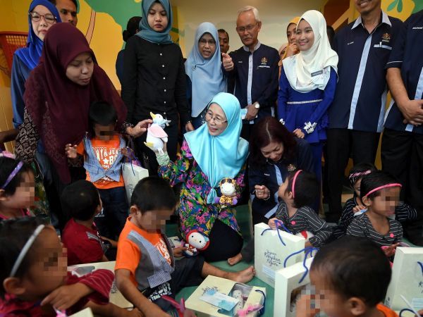 Persidangan khas Ogos ini bincang isu KWSP suri rumah - TPM