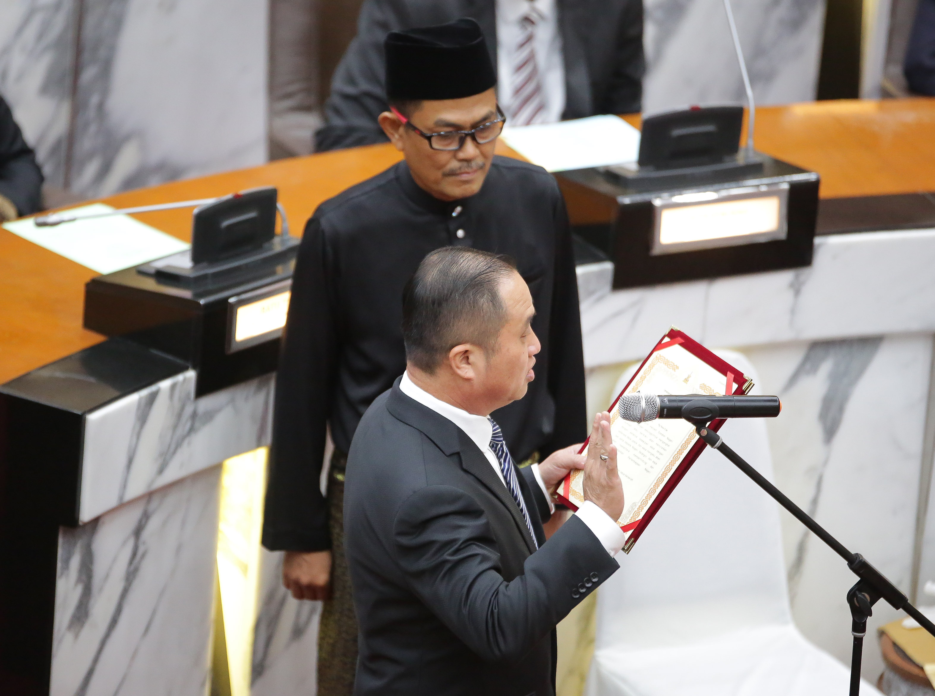 Suee Lim Speaker DNS, Khairuddin Timbalan DNS