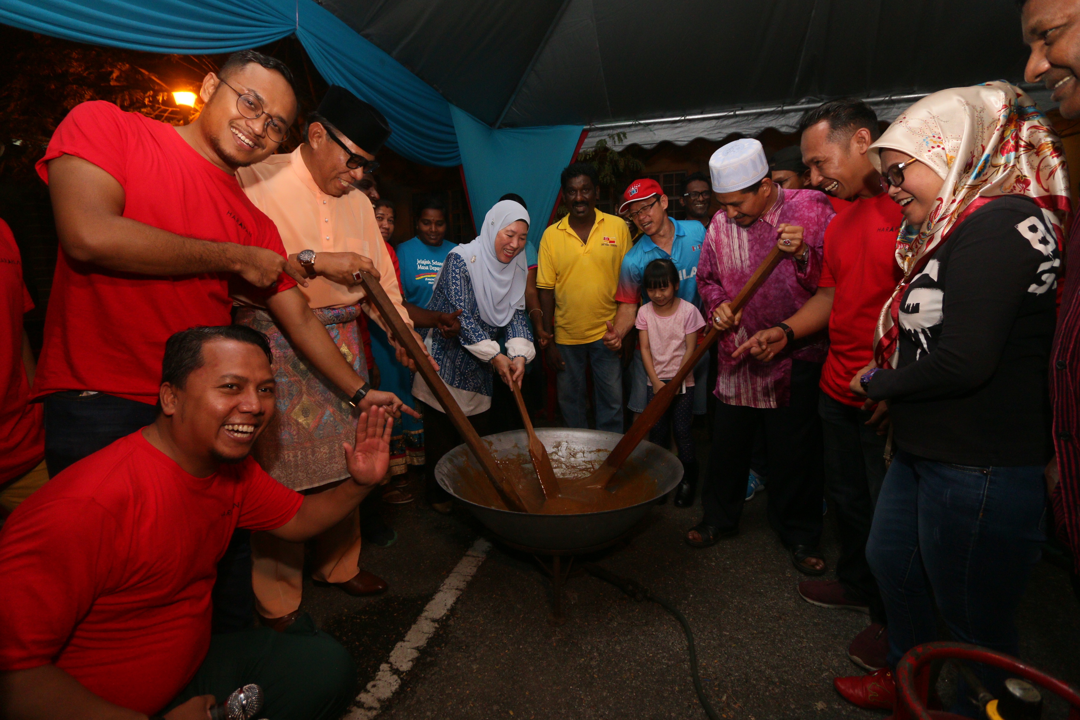 Teladani anak muda Kapar martabat juadah warisan Melayu