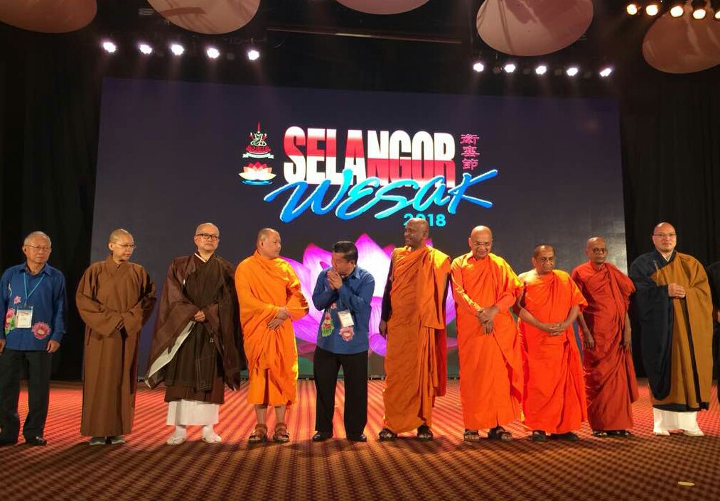 Contohi Selangor sambut Hari Wesak secara rasmi
