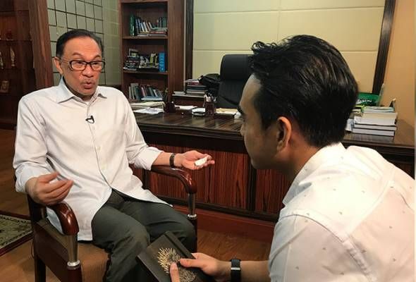 Cucu tak sabar nak beraya dengan 'Papa Tok'!