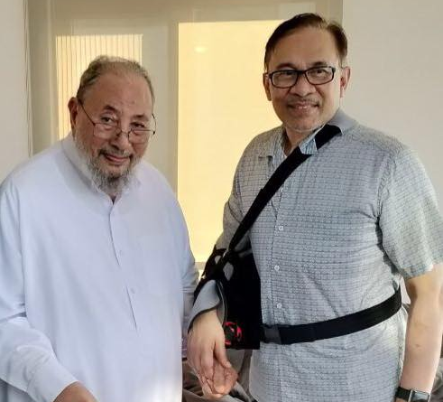 Anwar terus terima kunjungan, terbaharu Shaikh Yusuf Al-Qaradawi